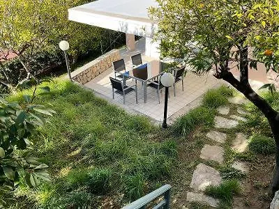 Apartment La Promenade A *