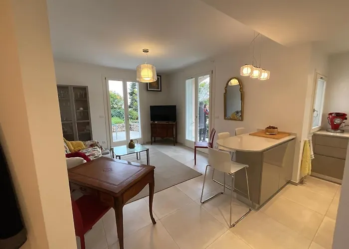 Apartment La Promenade A Menton